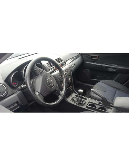 mazda 3 berlina (bk) del año 2004
