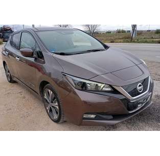 nissan leaf del año 2018