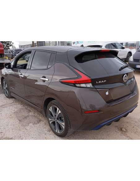 nissan leaf del año 2018