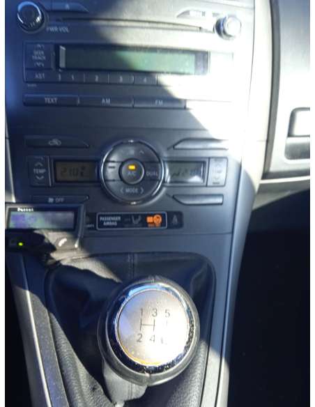 toyota auris del año 2007