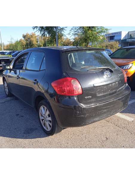 toyota auris del año 2007