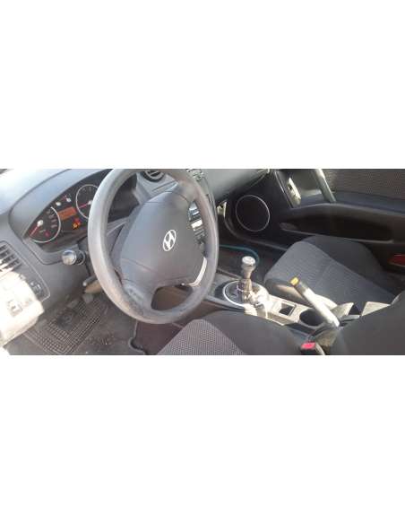 hyundai coupe (gk) del año 2002