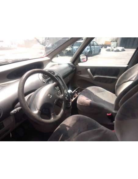 citroën xsara picasso del año 2000