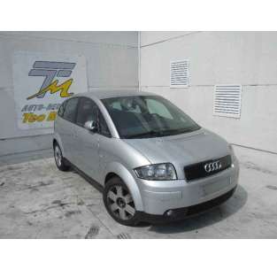 audi a2 (8z) del año 2003