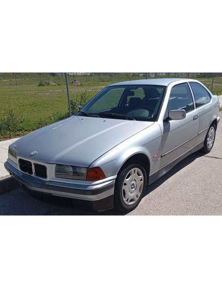 bmw serie 3 compacto (e36) del año 2000