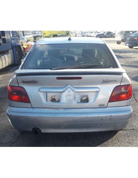 citroën xsara berlina del año 2003