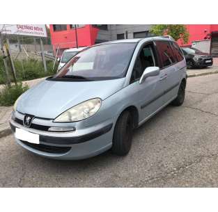 peugeot 807 del año 2003