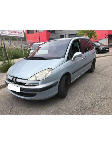 peugeot 807 del año 2003