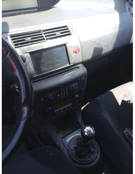 citroën c4 berlina del año 2006