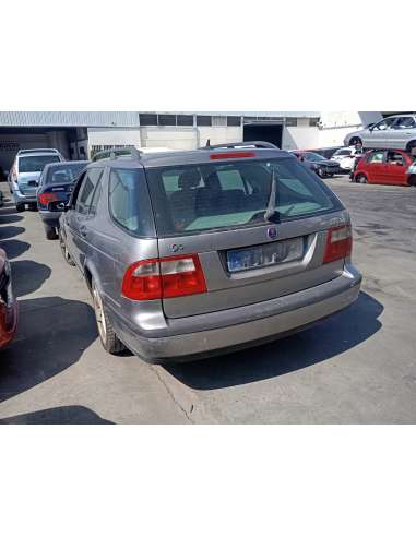 saab 9-5 familiar del año 2004