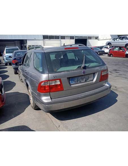saab 9-5 familiar del año 2004