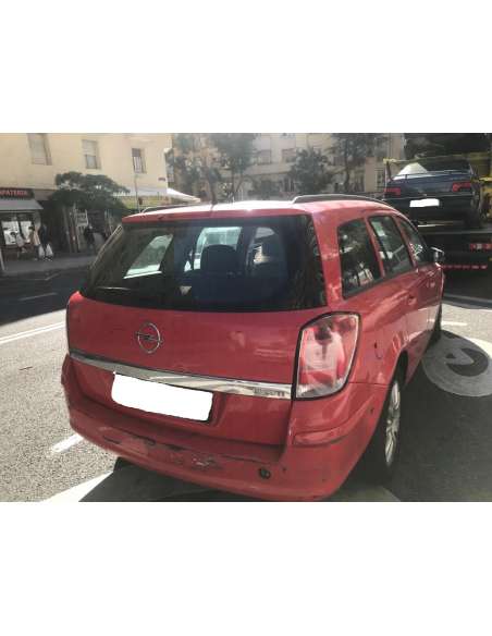 opel astra h caravan del año 2004