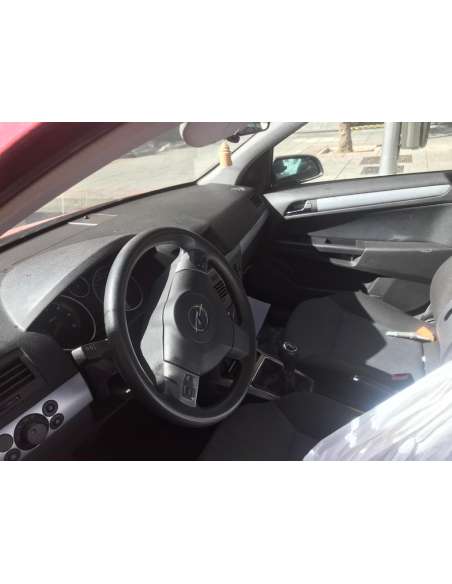 opel astra h caravan del año 2004