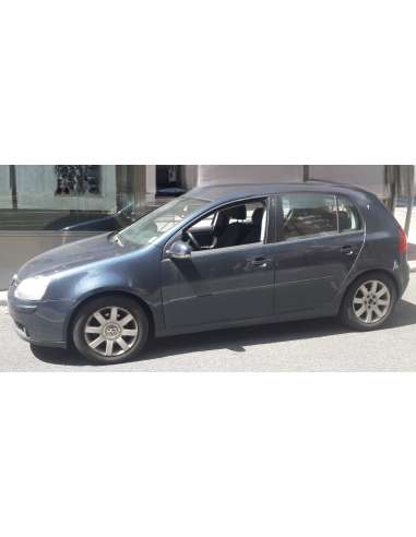 volkswagen golf v berlina (1k1) del año 2004