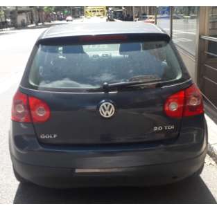 volkswagen golf v berlina (1k1) del año 2004 2
