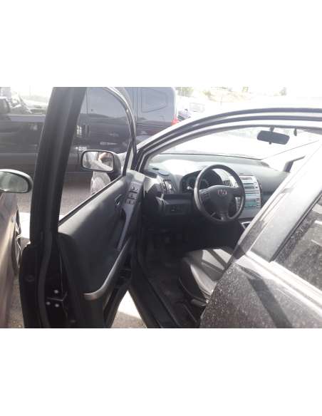 toyota corolla verso (r1) del año 2008