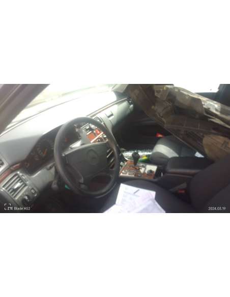 mercedes-benz clase e (w210) berlina diesel del año 1998