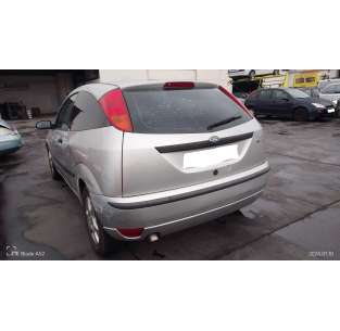 ford focus berlina (cak) del año 2004 2