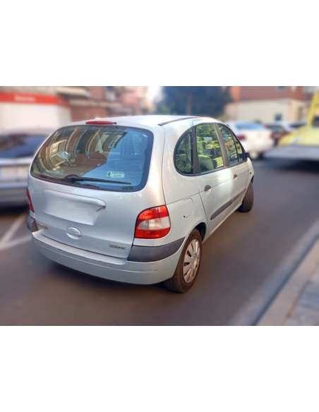 renault scenic (ja..) del año 2001