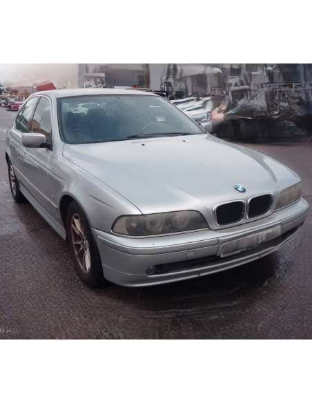 bmw serie 5 berlina (e39) del año 2003
