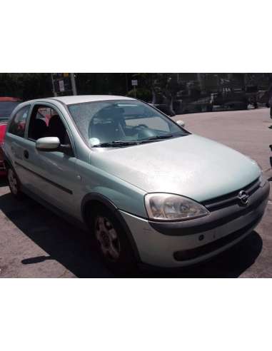 opel corsa c del año 2001