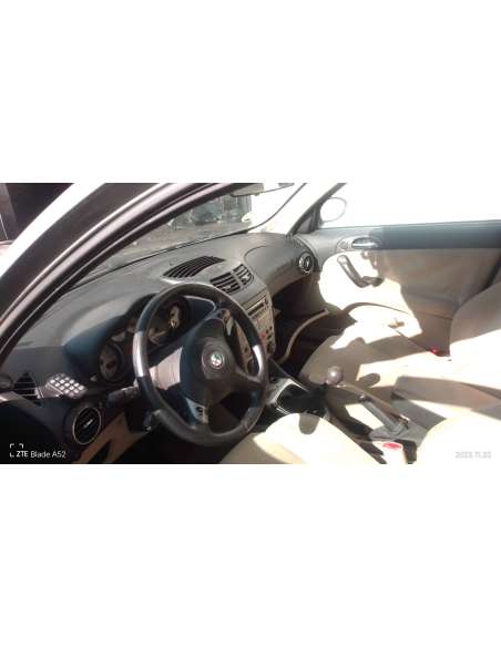 alfa romeo 147 (190) del año 2005