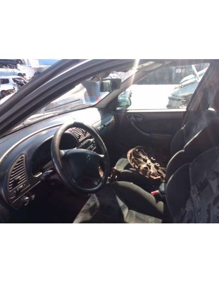 citroën xsara berlina del año 2002