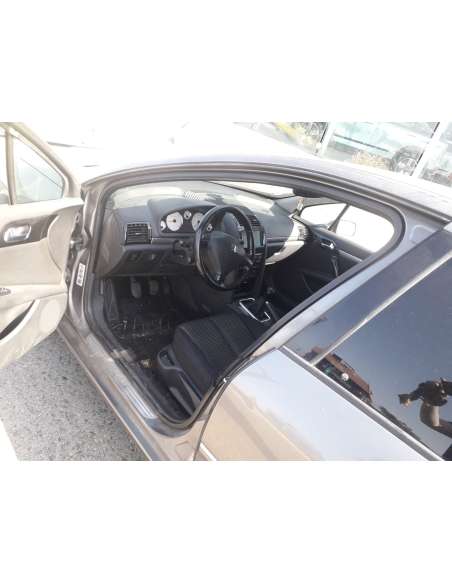 peugeot 407 del año 2009