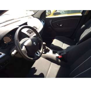 renault megane iii sport tourer del año 2013 2