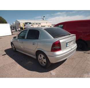 opel astra g berlina del año 2004 2