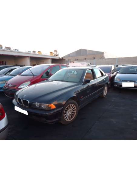 bmw serie 5 berlina (e39) del año 2000