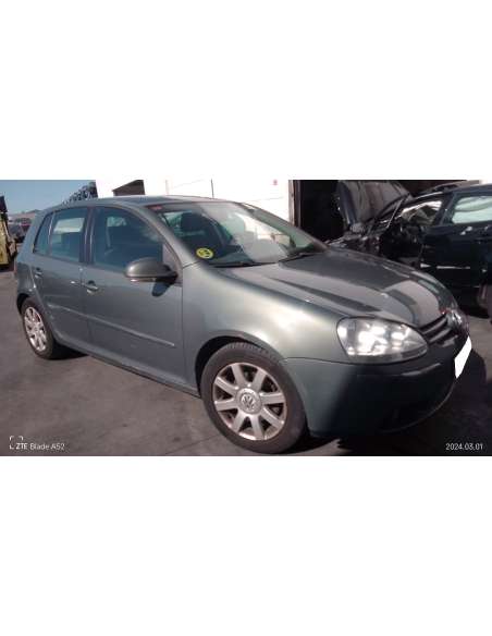 volkswagen golf v berlina (1k1) del año 2006