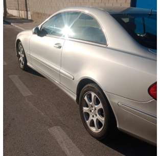 mercedes-benz clase clk (w209) coupe del año 2003 2
