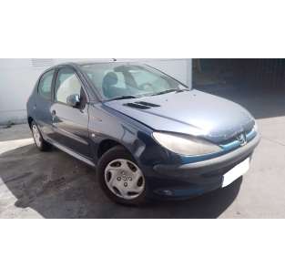 peugeot 206 berlina del año 2002