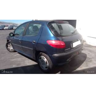 peugeot 206 berlina del año 2002 2
