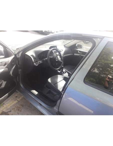 skoda octavia berlina (1z3) del año 2004