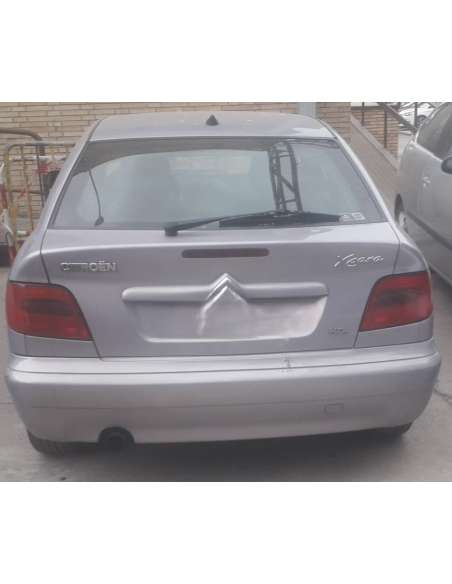 citroën xsara berlina del año 2002