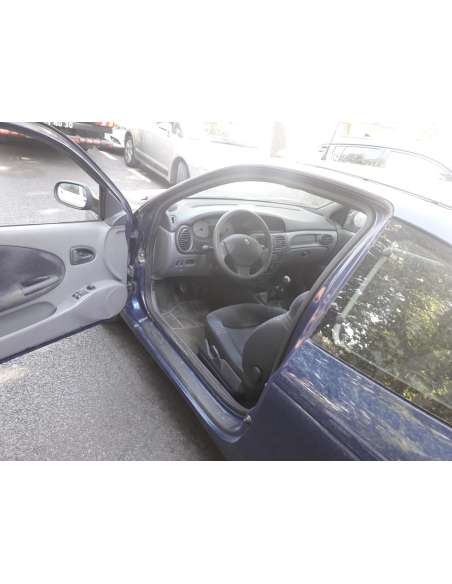 renault megane i coupe fase 2 (da..) del año 2001