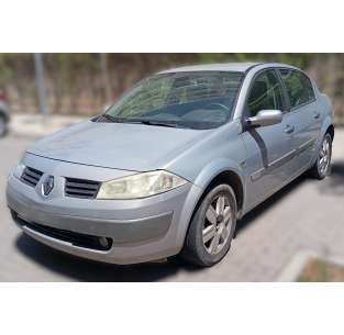 renault megane ii classic berlina del año 2004