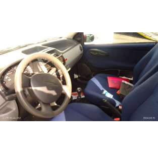 fiat punto berlina (188) del año 2001 2