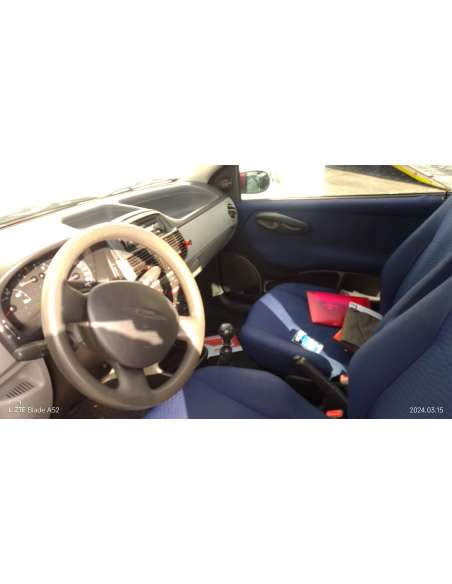 fiat punto berlina (188) del año 2001