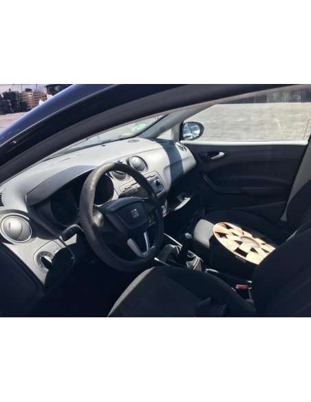 seat ibiza (6j5) del año 2011