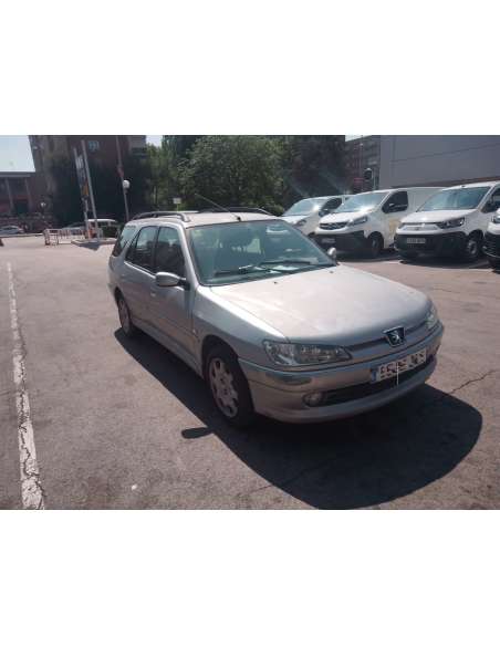peugeot 306 break del año 2001