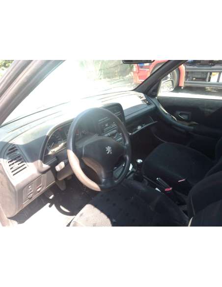 peugeot 306 break del año 2001