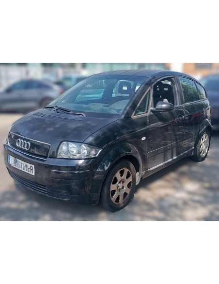 audi a2 (8z) del año 2002