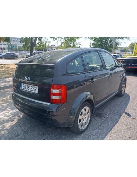 audi a2 (8z) del año 2002
