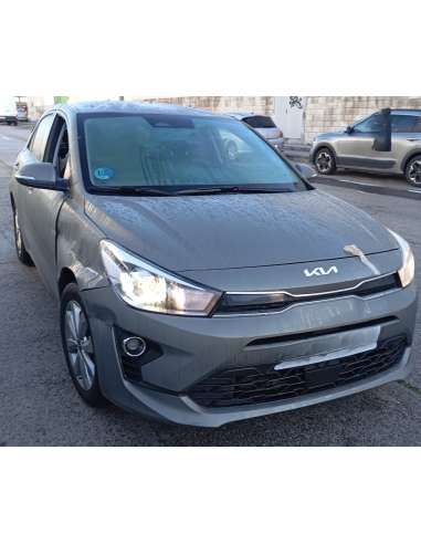 kia rio (yb) del año 2023