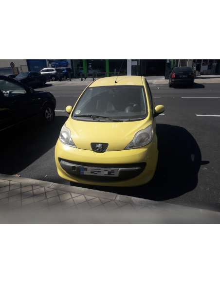peugeot 107 del año 2006