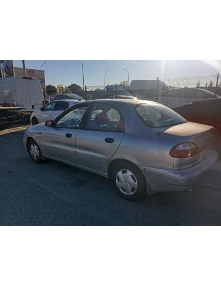 daewoo lanos del año 1997