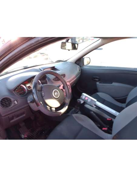 renault clio iii del año 2011